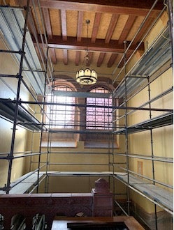 scaffolding in powell stairway